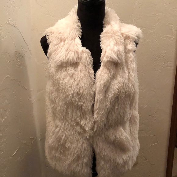 Cejon Jackets & Blazers - Cejon White Faux Fur Vest